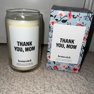NEW Homesick candle Thank You, Mom Floral Scent